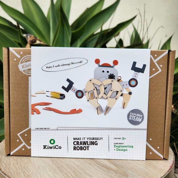 NEW KiwiCo. Kiwi Co. Crawling Robot Crab Science Kit Craft Engineering EASTER To - Picture 1 of 11